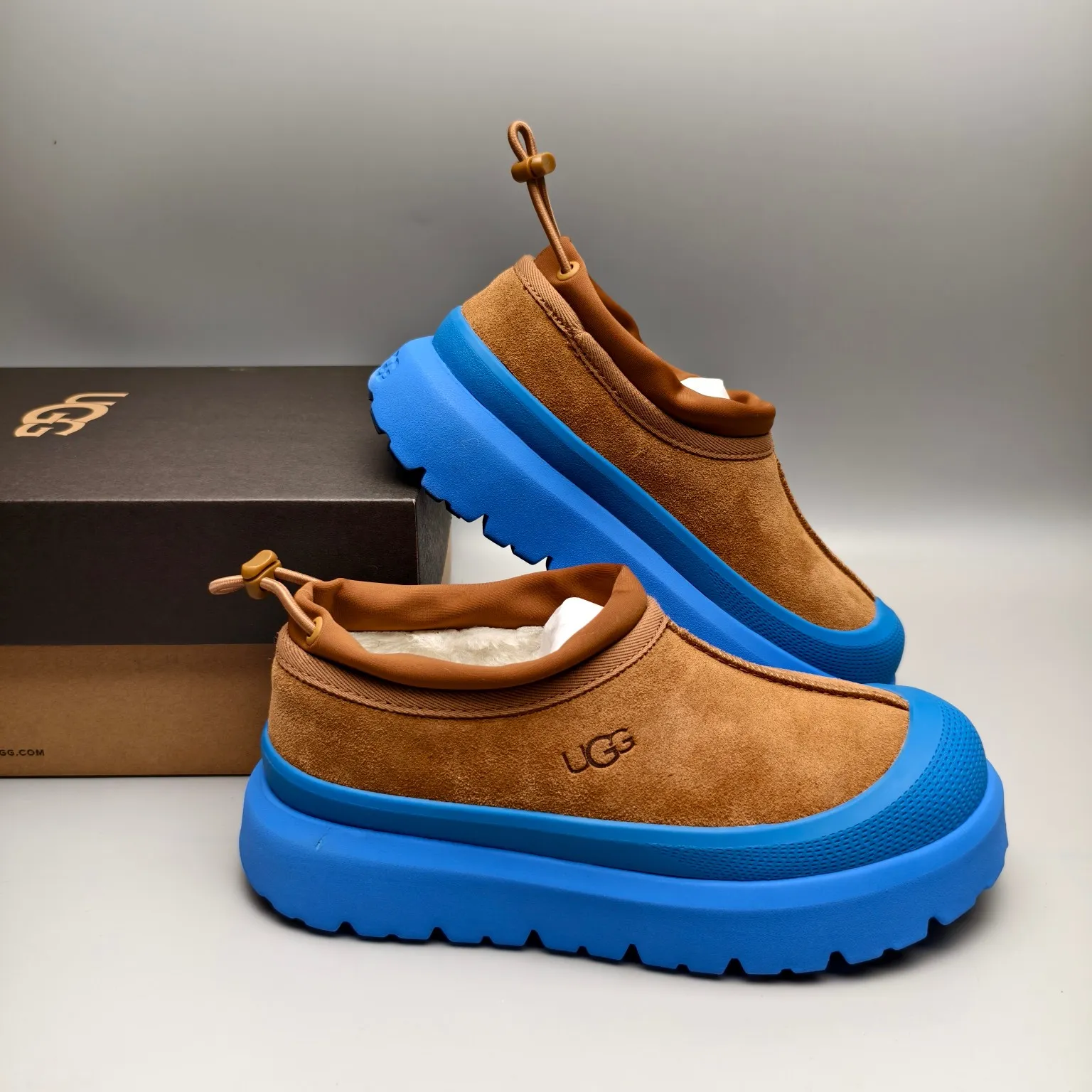 💰520 UGG sheepskin all-in-one snow boots 4096 slip-on casual trendy Wang Yibo men's and women's shoes Color: white red black blue yellow light gray dark gray green Matching sizes: 35-45